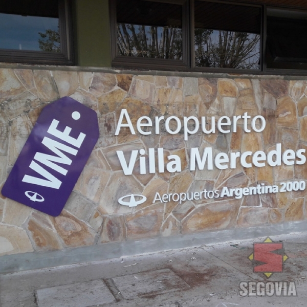 Aeropuertos Argentina 2000